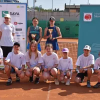 Potem ko so lani Novogoričani (na fotografiji so  pobiralci žogic s finalistkama) uspešno organizirali WTT  
turnir za dekleta, se bodo letos potrudili za moške.