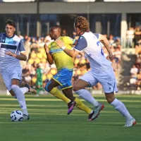 Nogometa&scaron;i Kopra v drugi krog kvalifikacij za konferenčno ligo (Koper : Željezničar 3:1, FOTO)