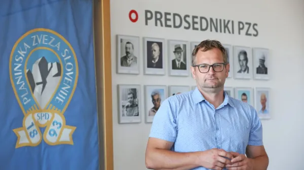 “Velikemu delu nesreč v gorah še vedno botruje neizkušenost, neopremljenost ali celo malomarnost. In to so nesreče, ki bi jih lahko preprečili,” opozarja generalni sekretar PZS. 