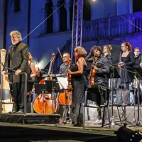 S Titovega trga so odmevale operne arije (FOTOGALERIJA)