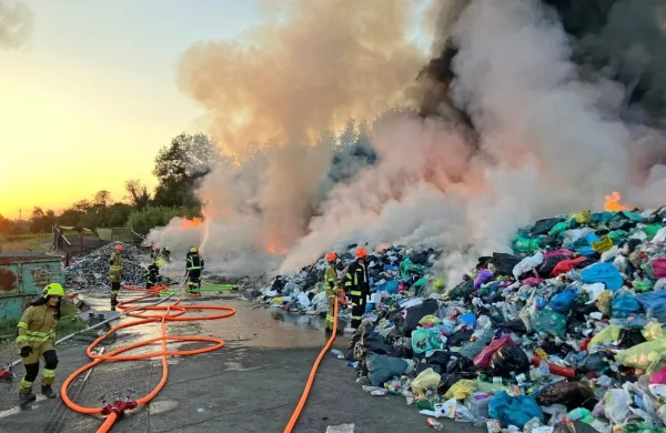 Gasilce je pričakala ognjena in dimna stihija.