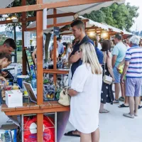 (FOTO) Leto&scaron;nje portoro&scaron;ke noči v znamenju zabave, glasbe in hrane