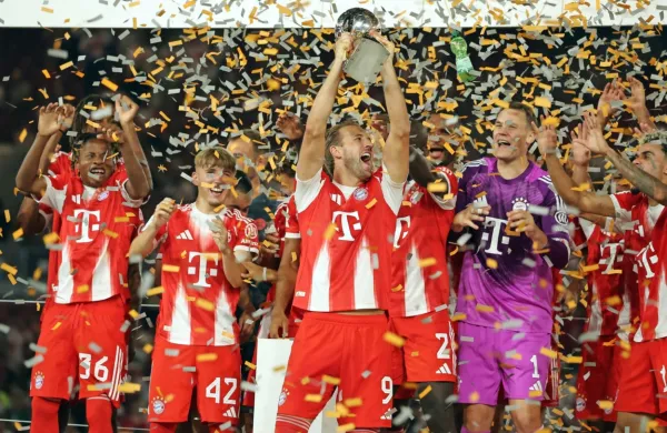 Bayern je že pospravil prvo lovoriko v novi sezoni - nemški 
superpokal. 