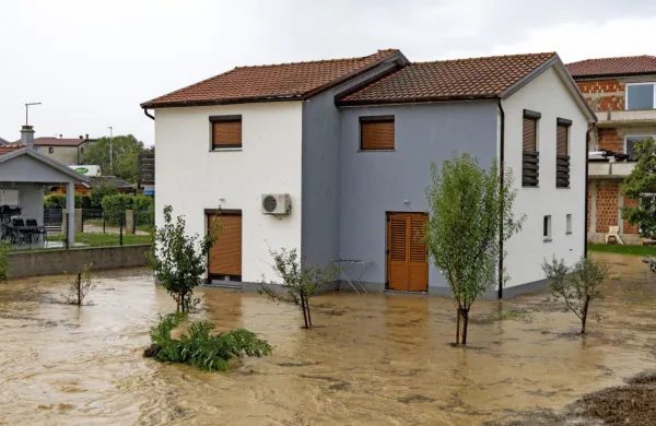 Severozahodni del Istre so davi zajele nevihte z močnimi nalivi. 