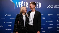 Urška Žigart in Tadej Pogačar bosta jutri kot prva zastopala 
slovenske barve na svetovnem prvenstvu.