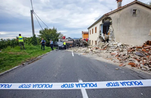 V Svetem Antonu se je danes popoldne zgodila huda nesreča. 