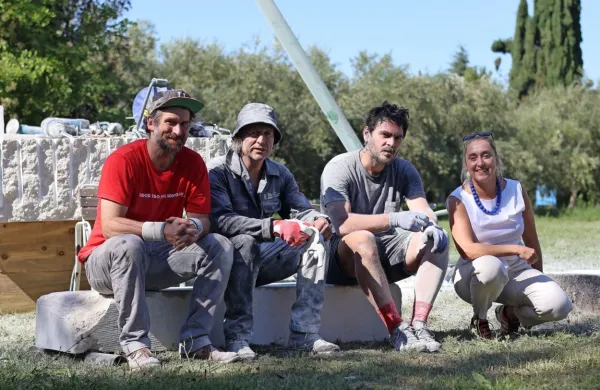 Za letošnjo Forma vivo stojijo (z leve) Ištvan Išt Huzjan, Max 
Seibald, Giorgio Andreotti Calò in Mara Ambrožič Verderber.



