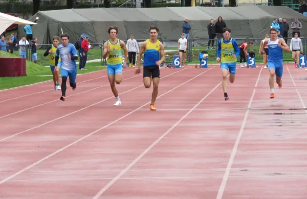 Koprske atletinje do petega mesta