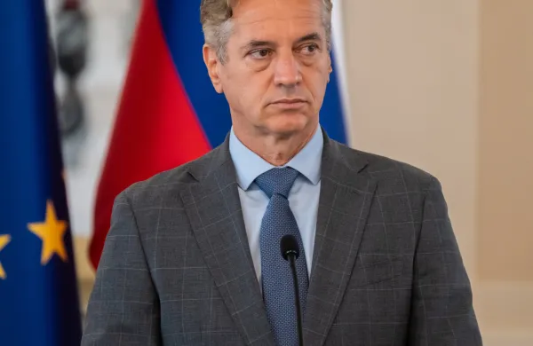 Robert Golob