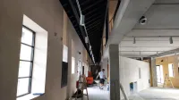 EPK se je prevesila v zadnjo četrtino, razstavni prostor za razstavo Mesto na meji pa je &scaron;e gradbi&scaron;če