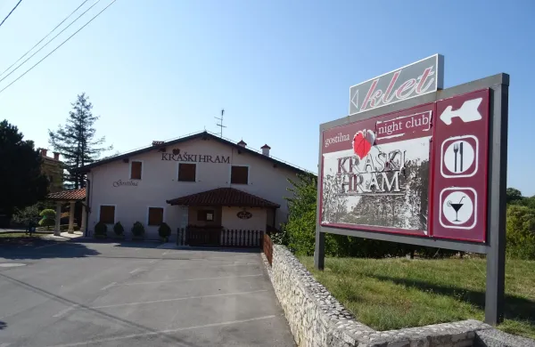 Na Krasu ni le plesala, o &scaron;efu pa samo najbolj&scaron;e