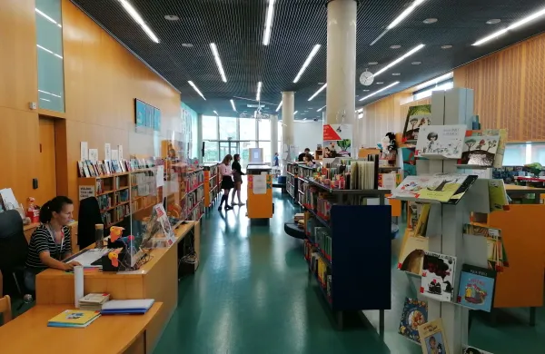 Gori&scaron;ka knjižnica Franceta Bevka