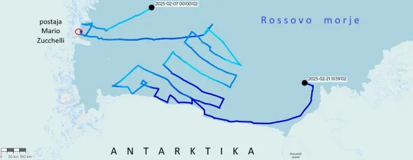 Manevre ladje ob obali Antarktike si lahko izri&scaron;ete sami iz javno dostopne zbirke podatkov OGS (QR koda 1).