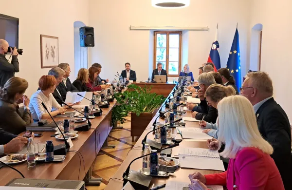 Kot so zatrdili na vladi, zakon prina&scaron;a birokratske olaj&scaron;ave za vinogradnike in vinarje