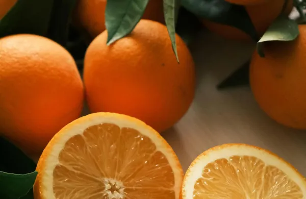 Manj&scaron;e pomaranče imajo manj olupka ter večji delež soka in mesa.