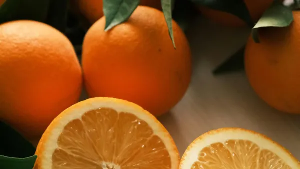 Manj&scaron;e pomaranče imajo manj olupka ter večji delež soka in mesa.