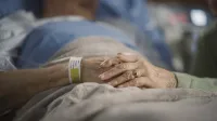 Elderly man's hands.,Image: 603828229, License: Royalty-free, Restrictions: Model Released100664, 100667, Model Release: yes, Credit line: GORODENKOFF PRODUCTIONS/Sciencephoto/Profimedia