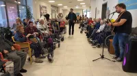 deos center starej&scaron;ih koper, prvi rojstni dan