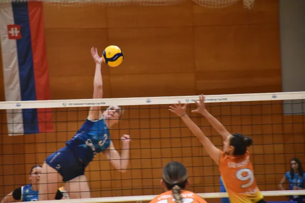 Odbojka Gen i volley Nova Gorica proti Pirana Brusno Annelise Samson
