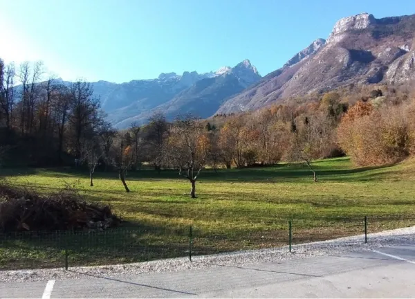 zemlji&scaron;če za dom starej&scaron;ih občanov Bovec