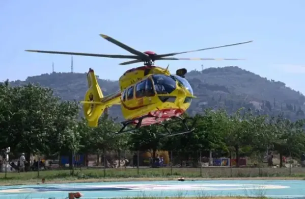 Helikopter re&scaron;evalne službe pri Enemonzu 