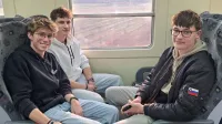 Dijaki mehatronike pravijo, da bi se moral vlak iz Nove Gorice proti Ajdov&scaron;čini vračati nekoliko pozneje