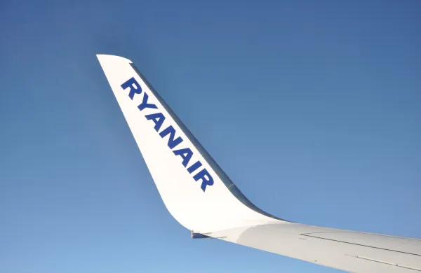 letalo krilo ryanair