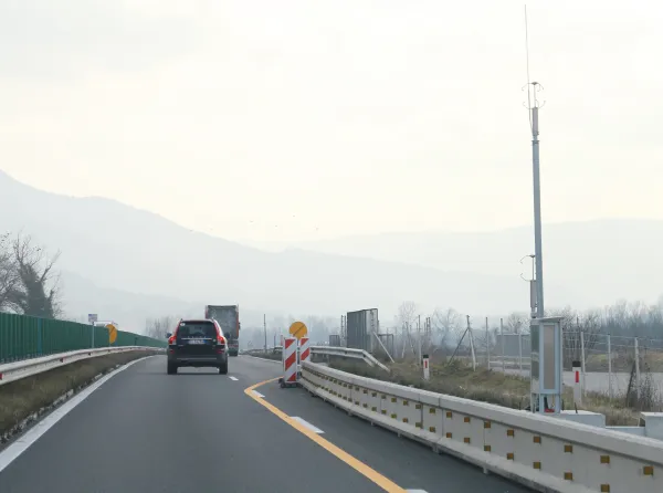 Burja merjenje meritve merilniki burje, hitra cesta Ajdovscina - Vipava