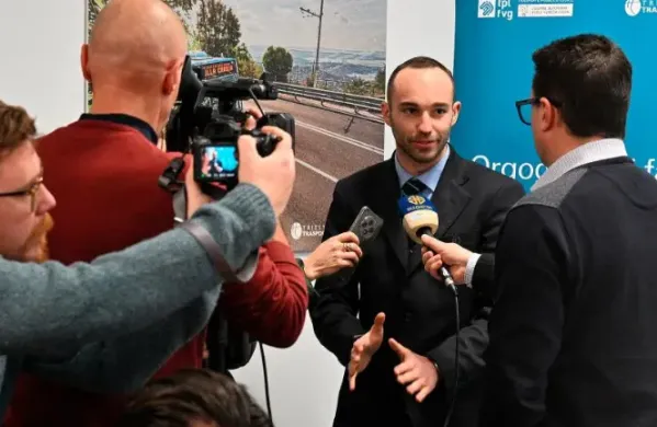 Leonardo Tomasi &scaron;teje komaj 33 let.