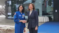 Srečanje zunanje ministrice Tanje Fajon z astronavtko Sunito Williams.