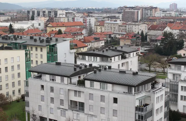 Najemniki so brez stalnega naslova, čeprav jim zakon zanj daje pravico