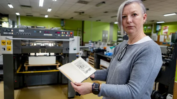 Ponovno rojstvo Kettejevih Poezij - poklon literatu in tiskarski umetnosti