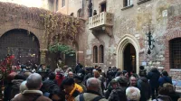 izlet z bralci VeronaJulijin balkon in kip
