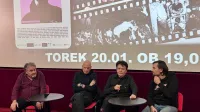 O filmu in zgodovini punka na slovenskem so se pogovarjali (z leve): Boris Bradač, Robi nekineki, Andrej Ko&scaron;ak in Erik Toth