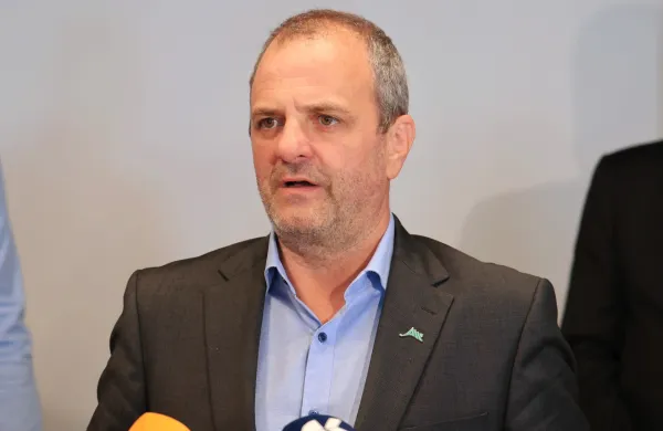 Uro&scaron; Brežan