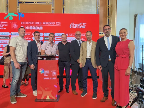 Aleksander Čeferin, ključni podpornik &scaron;porta, iger in mladih