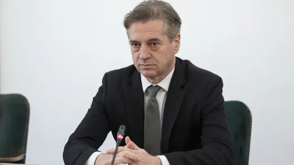 Predsednik vlade Robert Golob