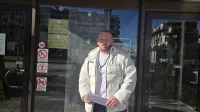 Ker je Shqipron Hoxhaj pri&scaron;el brez zagovornice, je sodnica obravnavo preložila