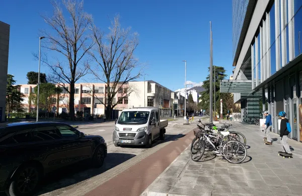 Postajali&scaron;ča mestnega potni&scaron;kega prometa čakajo na pridobitve
