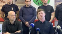 Ljubljana, Gasilska brigada Ljubljana.Novinarska konferenca Sindikata poklicnega gasilstva Slovenije (SPGS) po izredni seji predsedstva sindikata.Generalna sekretarja SPGS David Svarc in predsednik SPGS Ales Sintic.