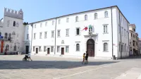 Koper, Titov trg, Univerza na Primorskem, armerija, foresterija, 21.7.2020