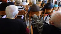 upokojenci, dolgotrajna oskrbe