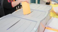 Lokalne volitve 2014 v Novi Gorici - Tocka ulica Gradnikove brigadevolilna skrinjica več volilnih skrinjic