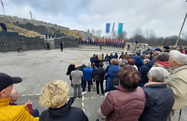 Trnovo, spominski park, odprli so obnovljen spominski park v Trnovem