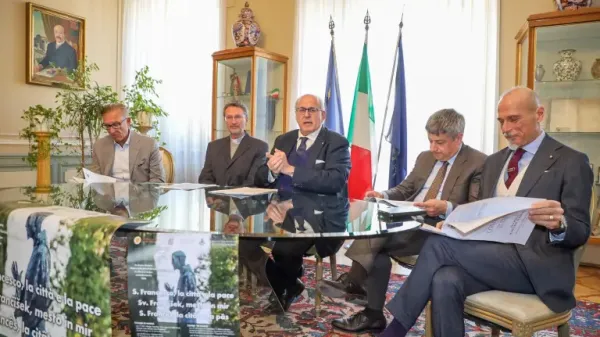 Župan Rodolfo Ziberna razkriva ime leto&scaron;njega prejemnika nagrade Mesta Gorica.