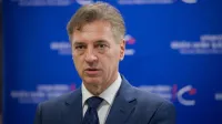 Ljubljana, Nevroloska klinika.Predsednik vlade Robert Golob in ministrica za zdravje Valentina Prevolnik Rupel sta v okviru regijskega obiska vlade na obmocju MOL obiskala nevrolosko kliniko UKC Ljubljana.Predsednik vlade Robert Golob.