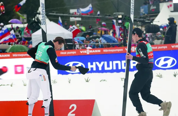 Slovenija, Planica, 28.03.2025, 28. marec 2025 FIS Svetovni pokal v poletih skoki, Domen Prevc,Anže Lani&scaron;ek,  Foto:Borut Živulović/BOBO------Roksport 4#