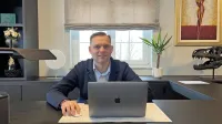 Koga je Sebastjan Vežnaver poklical, ko mu je na vrata potrkal NPU