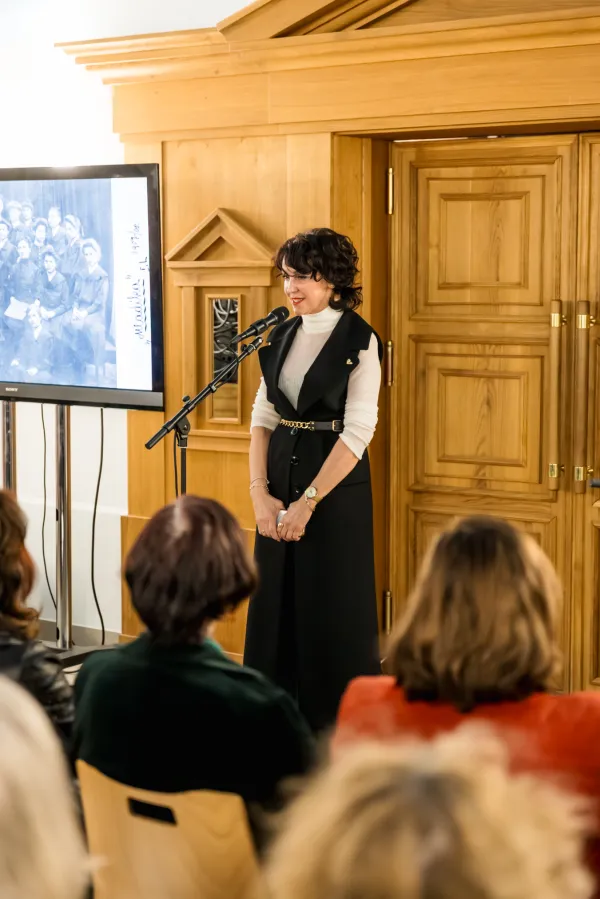 Pesmi aleksandrink v verzih in glasbi