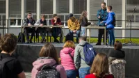 Ljubljana, Fakulteta za matematiko in fiziko.Praznovanje Dneva stevila Pi, ki ga pripravlja Fakulteta za matematiko in fiziko Univerze v Ljubljani, z drzavnim tekmovanjem v recitiranju decimalk stevila Pi in tekmovanjem v peki pit.